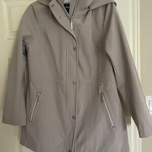 New Kensie Rain Jacket with Hood Size L